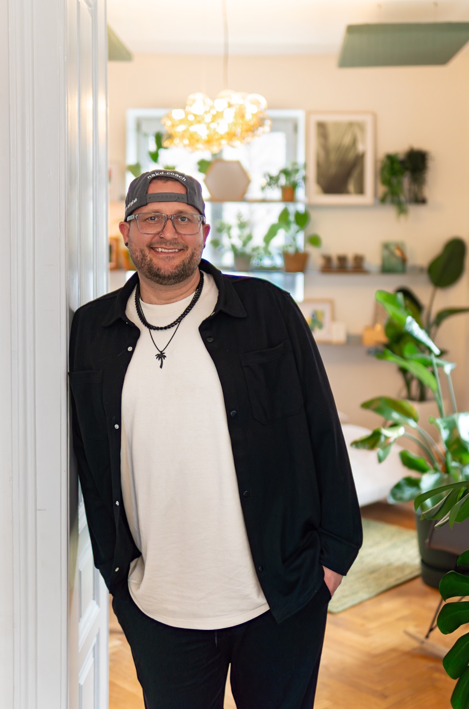 Christian Steffen, Hypnose-Coach, in seiner Praxis in Graz